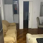Charmoso Ap Quarto E Sala Perto Da Praia